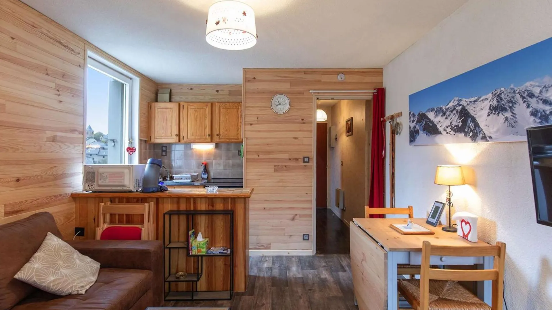 Apartment Charmant T2 Cabine 3 Pers, Balcon, Parking Prive, Luz-Saint-Sauveur - Fr-1-402-139 Esquieze-Sere